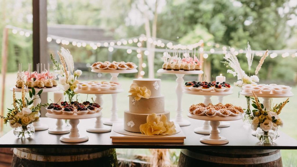 Wedding Food Trends: Innovative Catering Ideas to Impress Your Guests